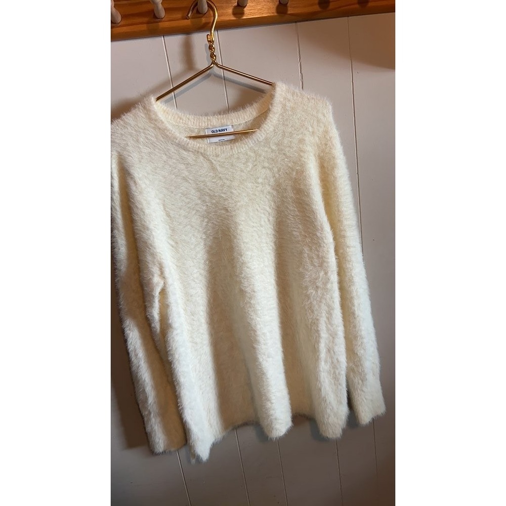Old‎ Navy Cream Fuzzy Sweater